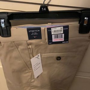 Tommy Hilfiger khaki dress pants size 10 new with tags.